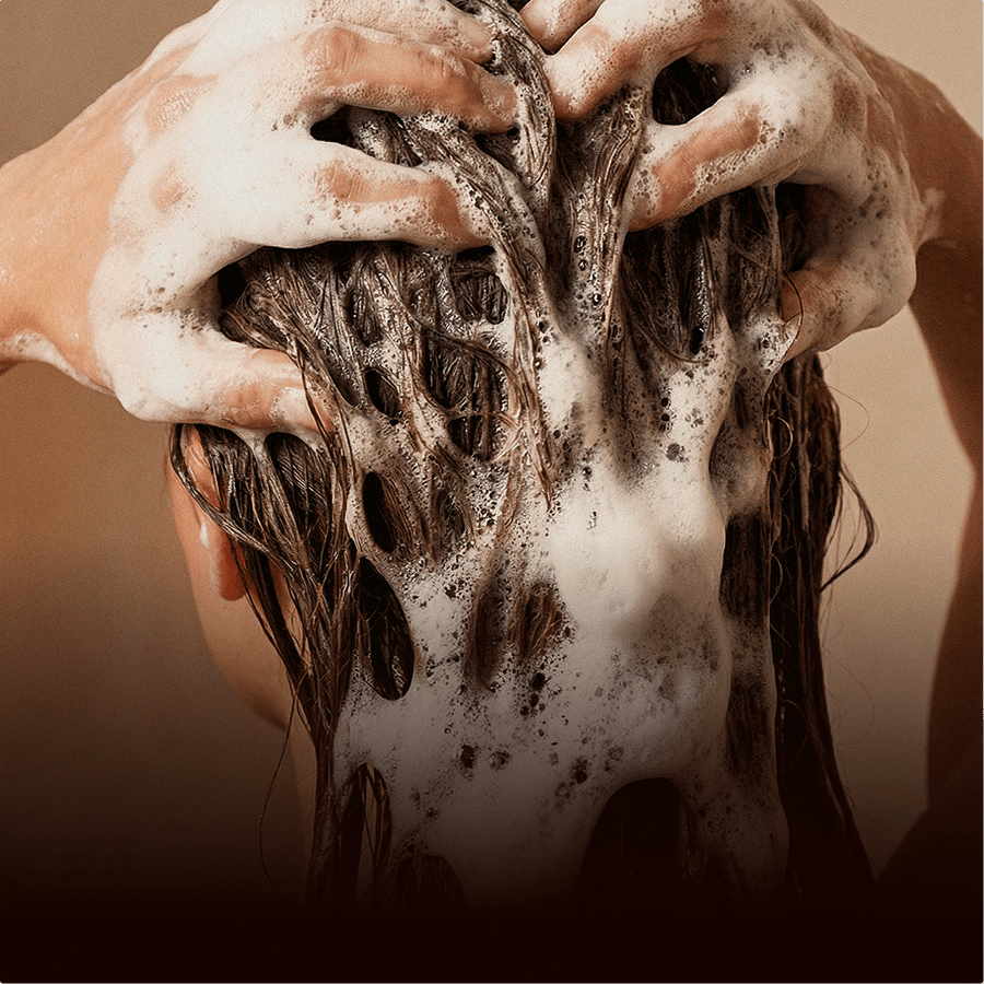 Rinse clean. No coating. No weight. Your fingers run through without catching.